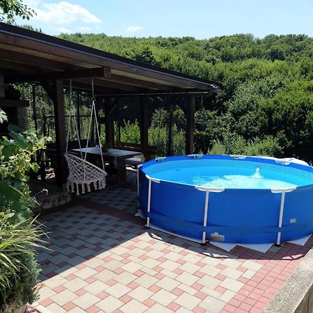 Guest House Bee Visoko Luaran gambar