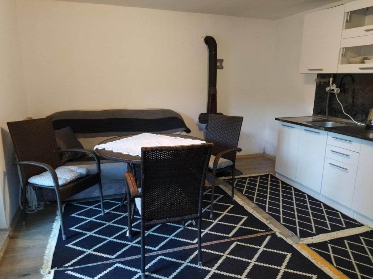Guest House Bee Visoko Luaran gambar