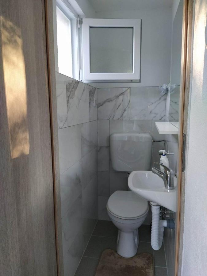 Guest House Bee Visoko Luaran gambar
