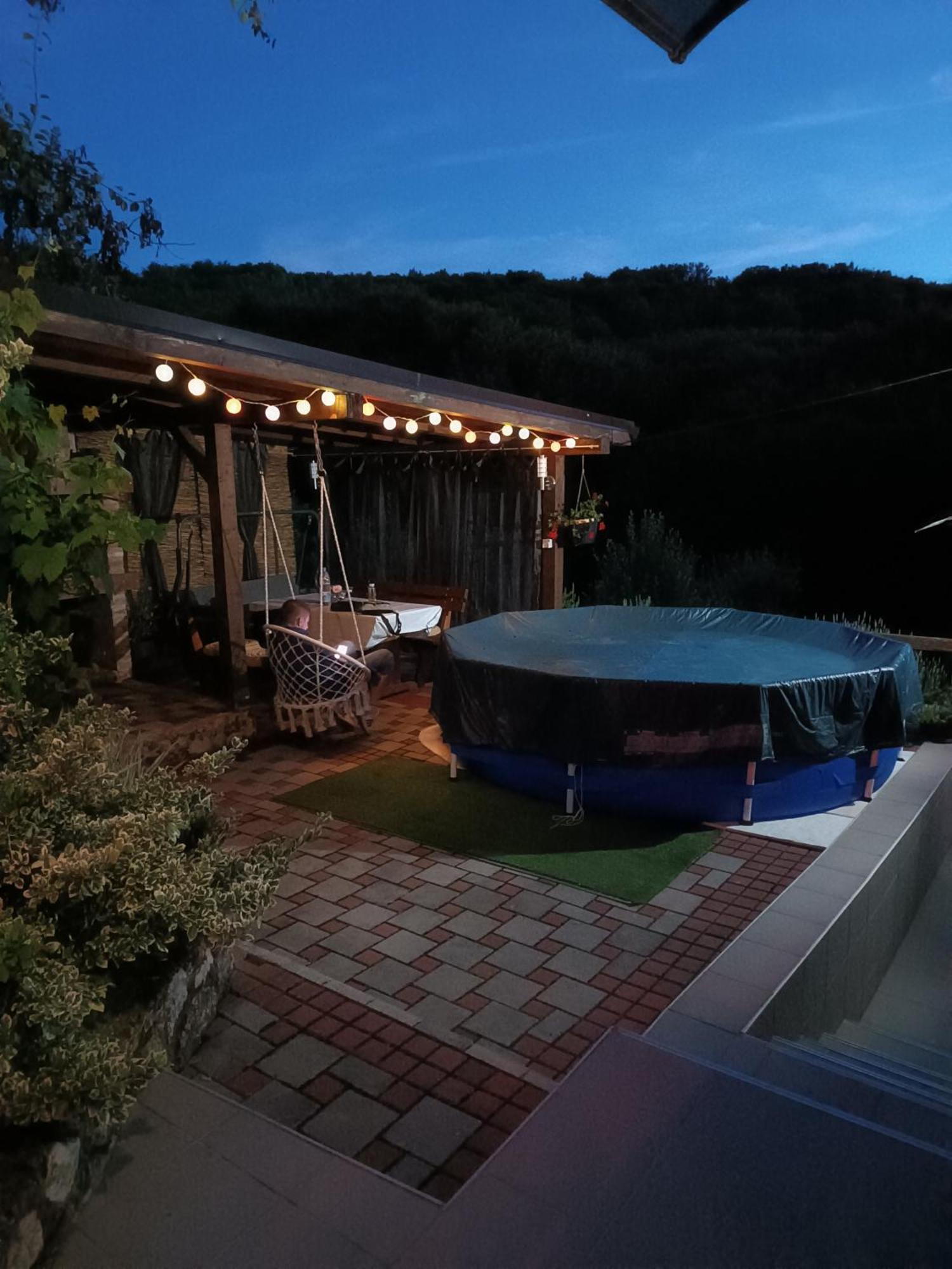 Guest House Bee Visoko Luaran gambar
